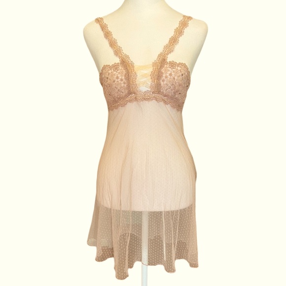 La Perla Other - Vintage La Perla Nude Lace Camisole Size 1, Small